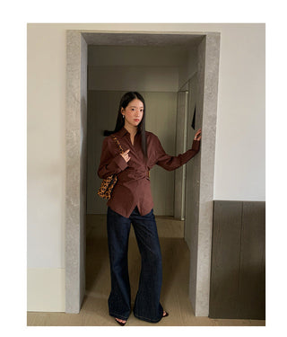 oblique placket Top