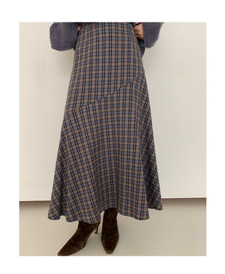 contrast check skirt