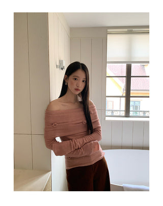 backless sweater