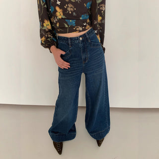 wide-leg jeans