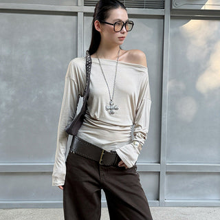 Off-Shoulder Loose T-Shirt