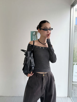 Hollow Off-Shoulder Shirt