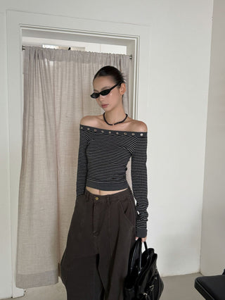 Hollow Off-Shoulder Shirt