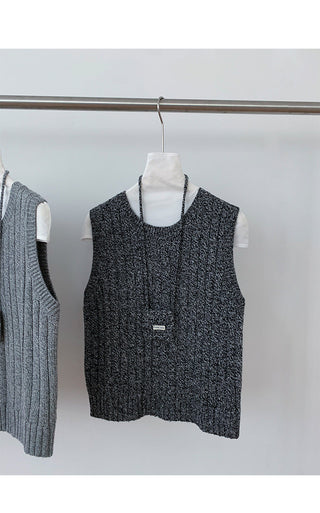 Sleeveless top