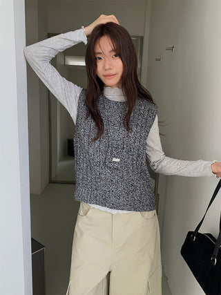 Sleeveless top