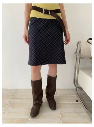 Plaid Slim Skirt