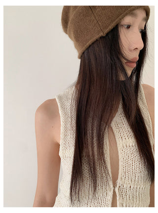 Sleeveless Knit top