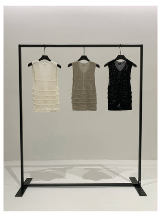 Sleeveless Knit top