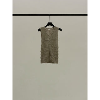 Sleeveless Knit top
