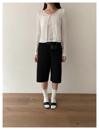 Sleeveless Knit top