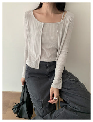 Sleeveless Knit top