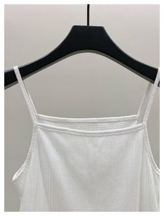 Sleeveless Knit top