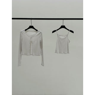 Sleeveless Knit top