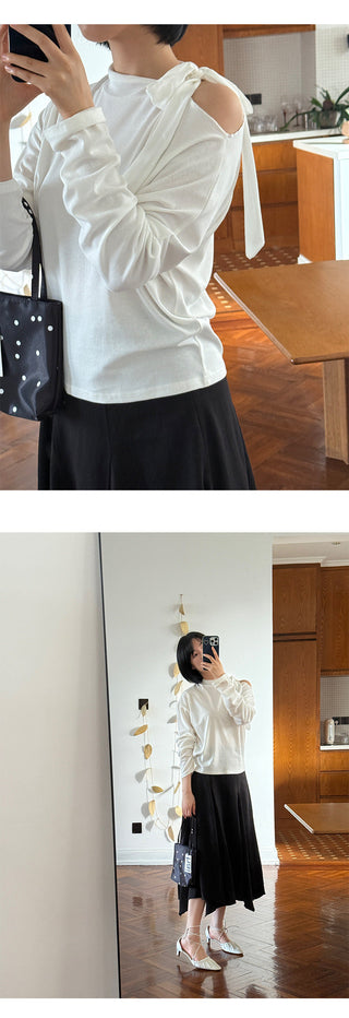 Off-Shoulder T-Shirt