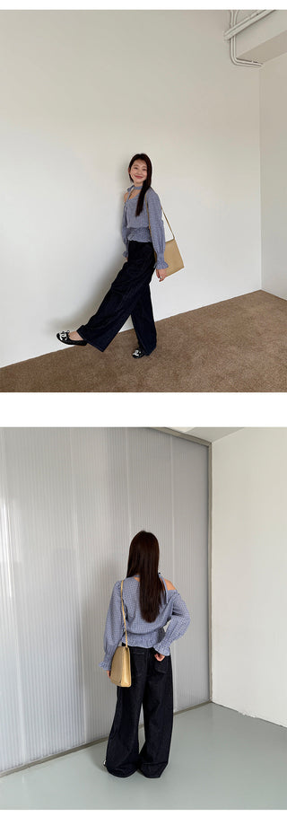 Off-Shoulder Doll Shirt