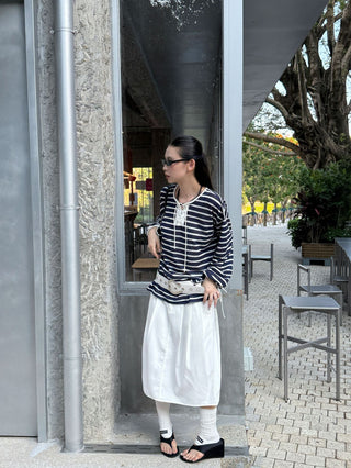 pleated a-line skirt