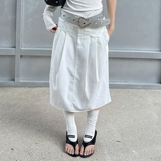 pleated a-line skirt
