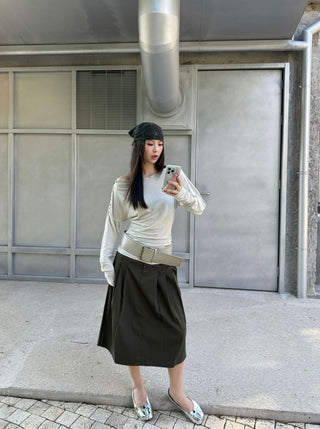 pleated a-line skirt