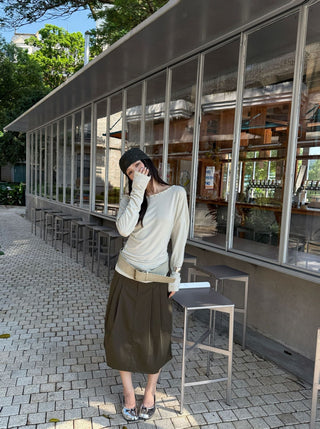 pleated a-line skirt