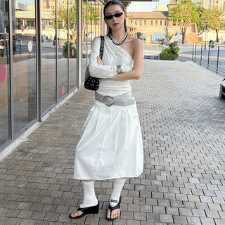 pleated a-line skirt