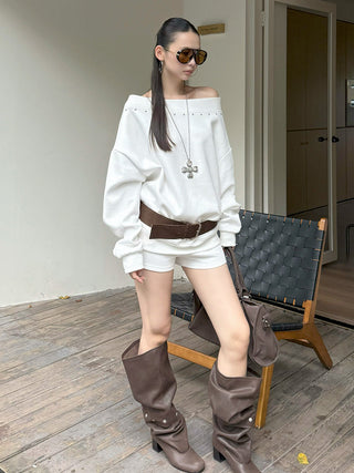 rivet sweatshirt