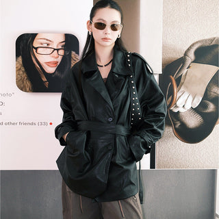 lapel wire top