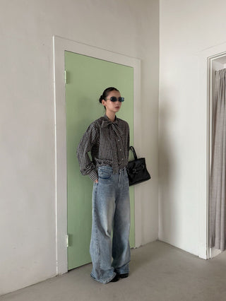washed pocket jeans