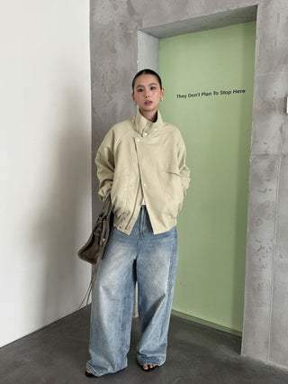 washed pocket jeans