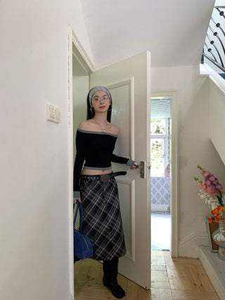 contrast shoulder tops