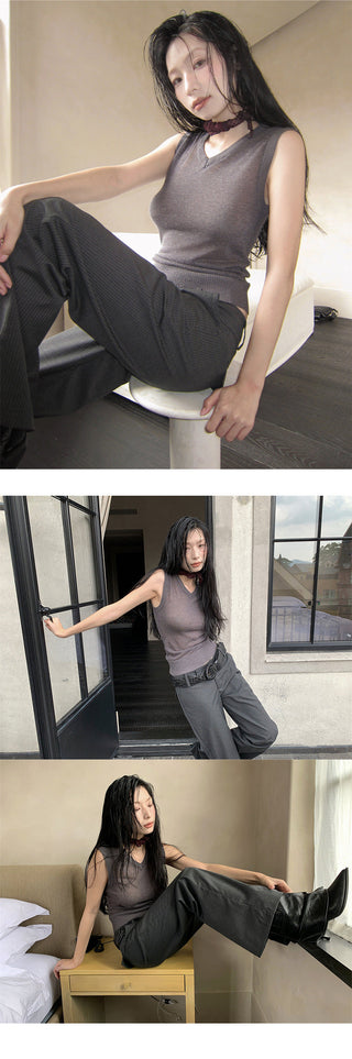 V-neck knitted top