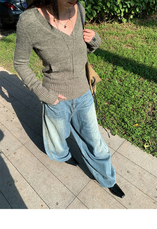 V-neck sweater