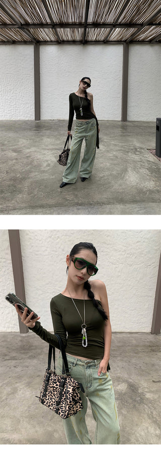 ribbon shoulder top