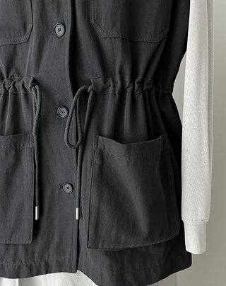 tooling style vest