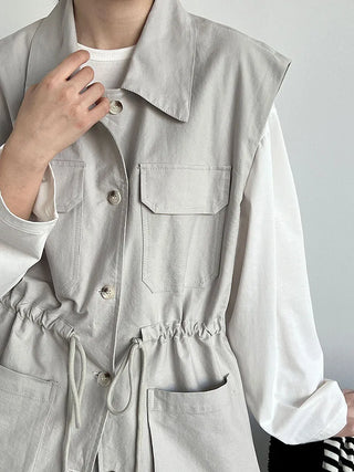 tooling style vest