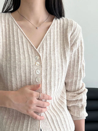 V-neck cardigan