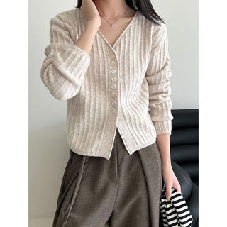 V-neck cardigan