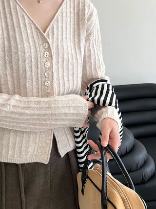 V-neck cardigan