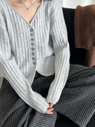 V-neck cardigan