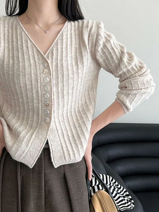 V-neck cardigan