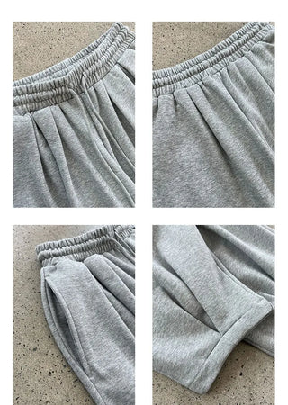 pleated sweatpants