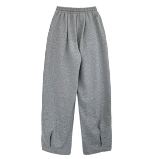 pleated sweatpants