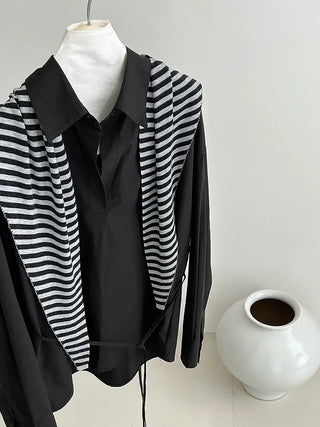 lace-up small shirt
