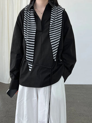lace-up small shirt