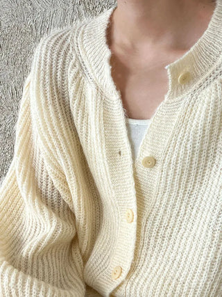 wool knit cardigan