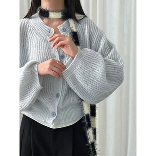 wool knit cardigan