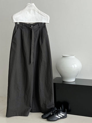 pleated strap pants