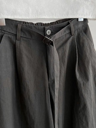 pleated strap pants