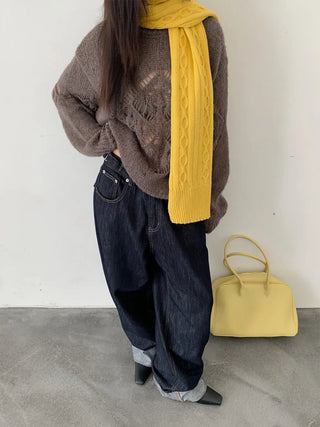 belt buckle jeans