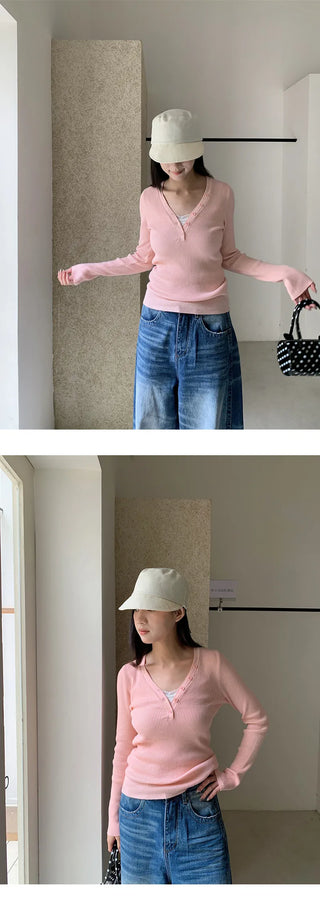 V-neck stripe knit