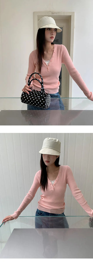 V-neck stripe knit